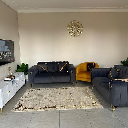 Ruby Homes カンパラ エクステリア 写真