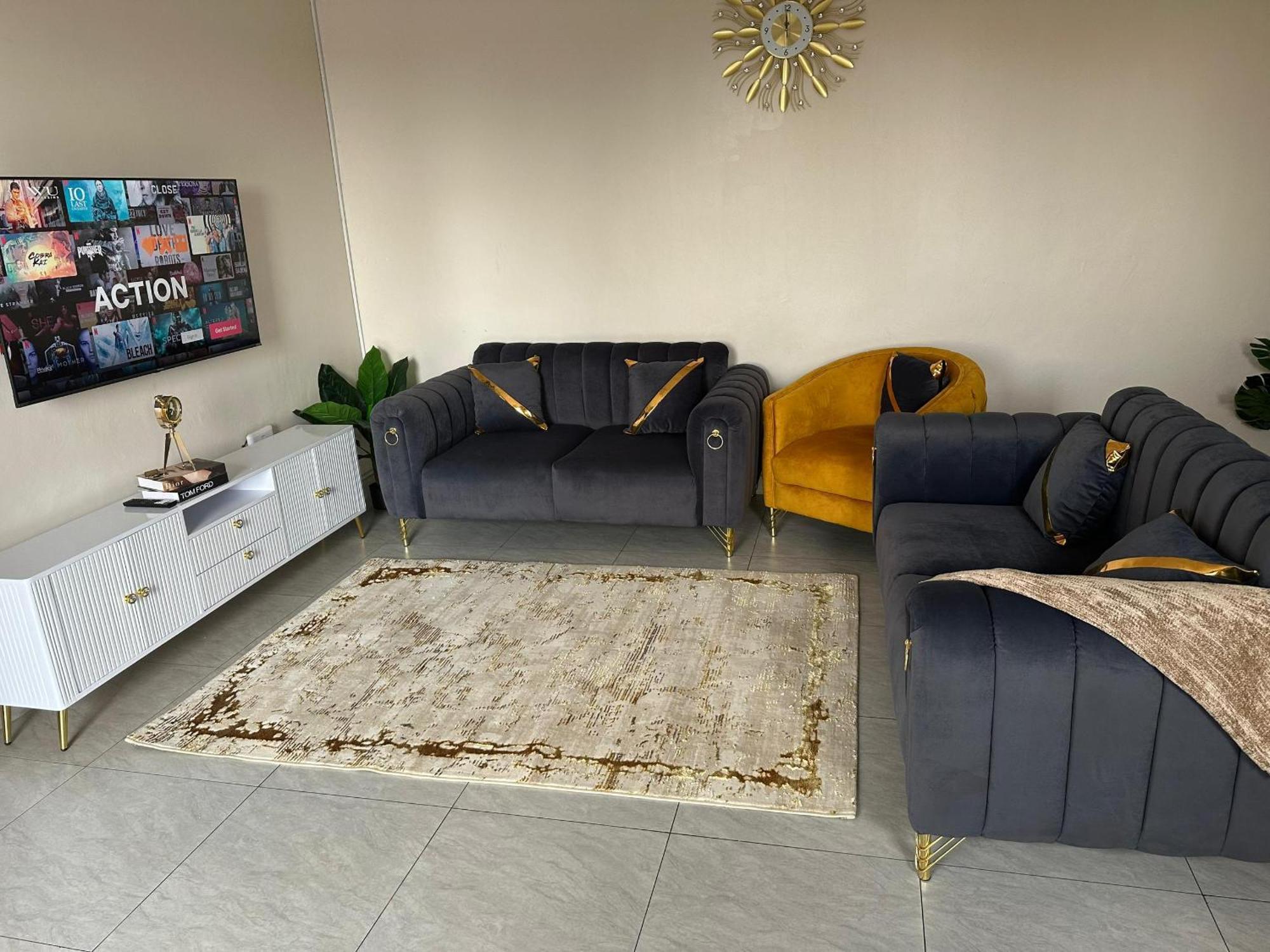 Ruby Homes カンパラ エクステリア 写真